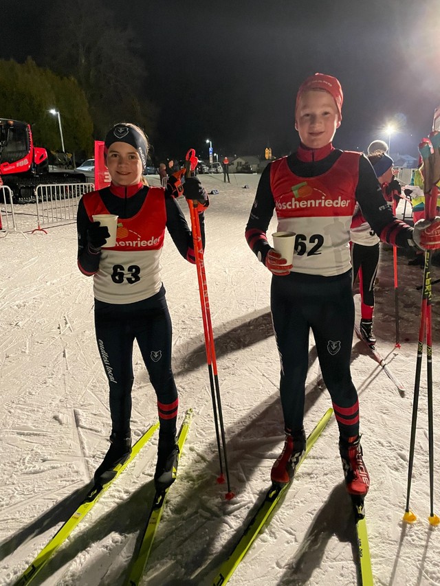 Die beiden Schnellsten über 2,0 km glücklich im Ziel: Nathalie Grotz und Aaron Zwack!