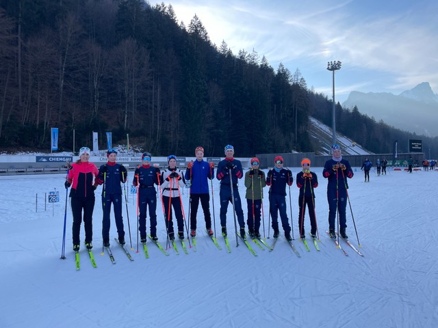 Unsere erfolgreichen 8 Huskies bei der Streckenbesichtigung am 07.02.2025!