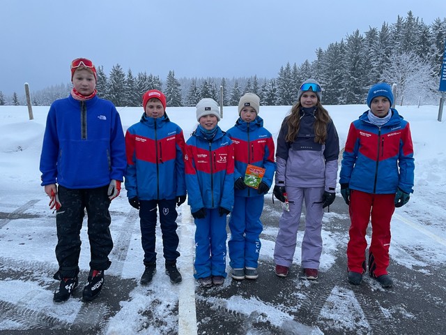 v.li.: Aaron Zwack (Stadtmeister 2025), Moritz Odendahl, Greta Himmel, Paula Himmel, Nathalie Grotz, Silvan Hiemer