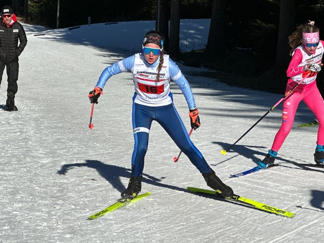 Linda Grotz als Startläuferin auf ihrer 2,5 km Distanz im Staffelrennen!